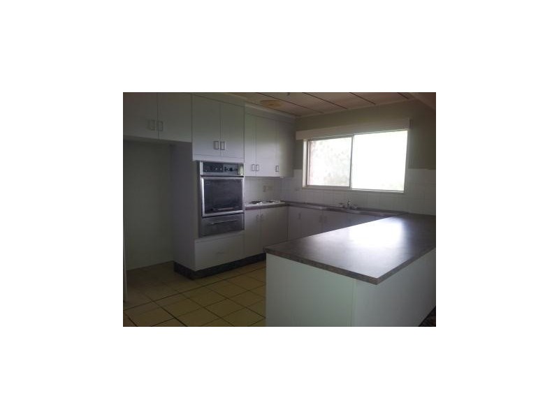 8 Tyrrell Street, Gulliver QLD 4812