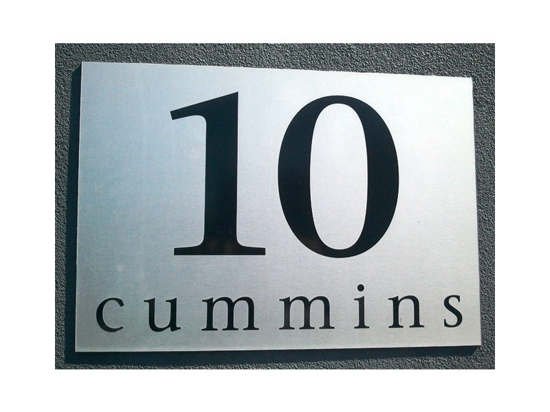 10 A Cummins Street, Hyde Park QLD 4812