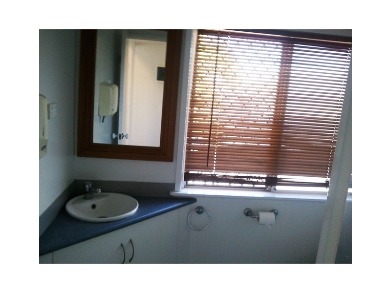 10 A Cummins Street, Hyde Park QLD 4812