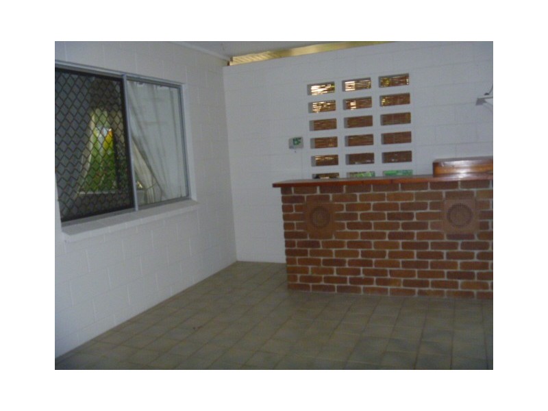 7 Barellen Street, Cranbrook QLD 4814