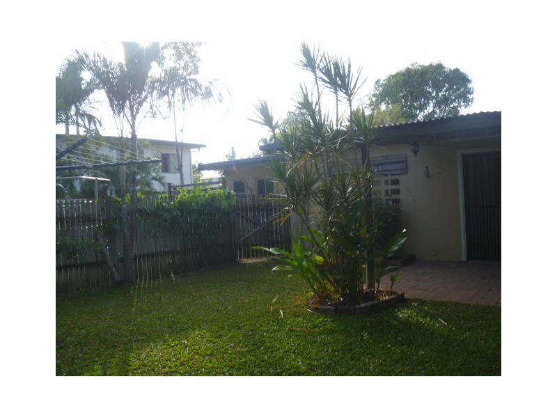 7 Barellen Street, Cranbrook QLD 4814