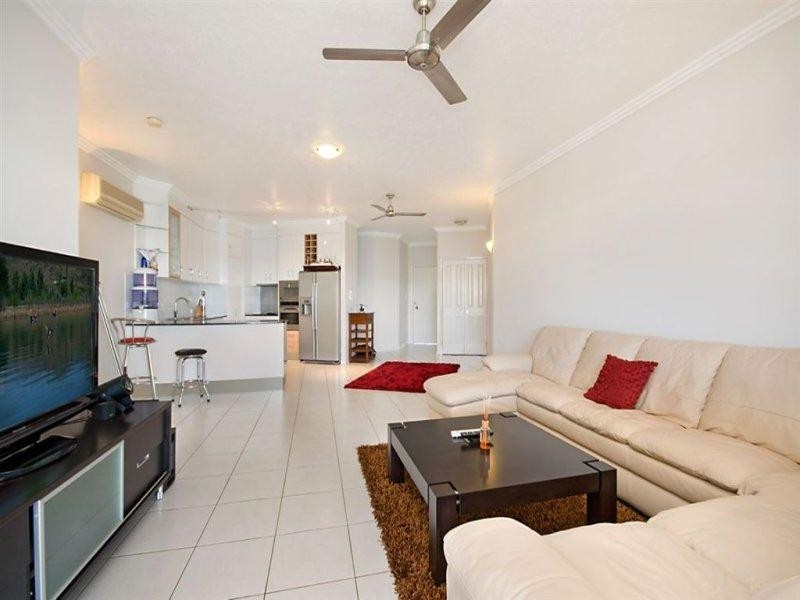 Unit 5/18 SIR LESLIE THIESS DRIVE, Townsville City QLD 4810