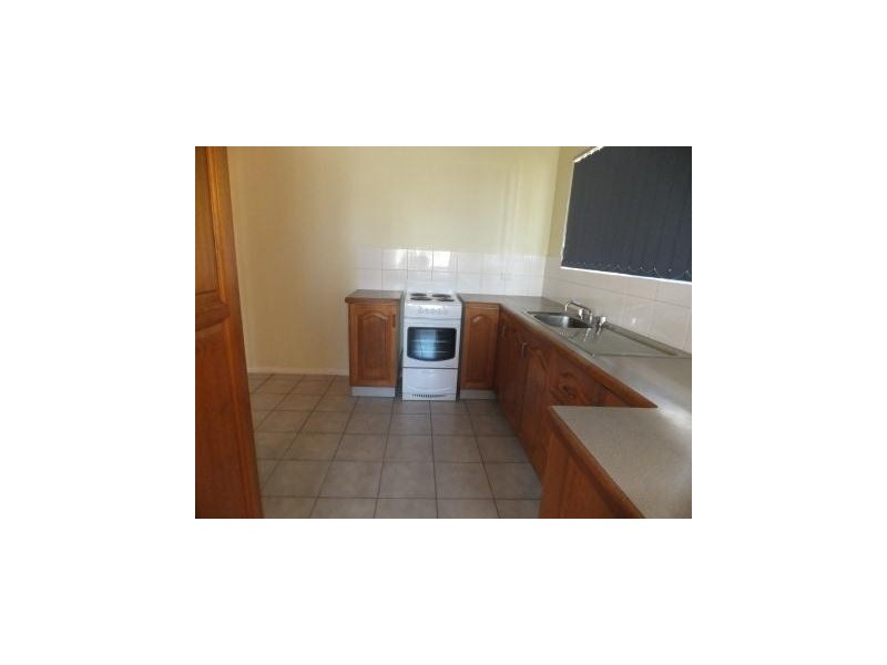 8/90 Dearness, Garbutt QLD 4814
