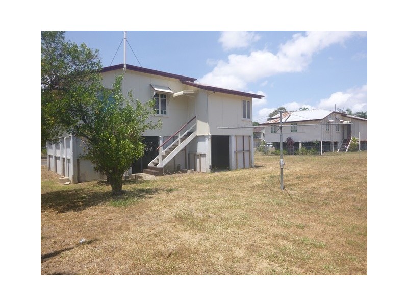 3 Ethel Street, Hyde Park QLD 4812