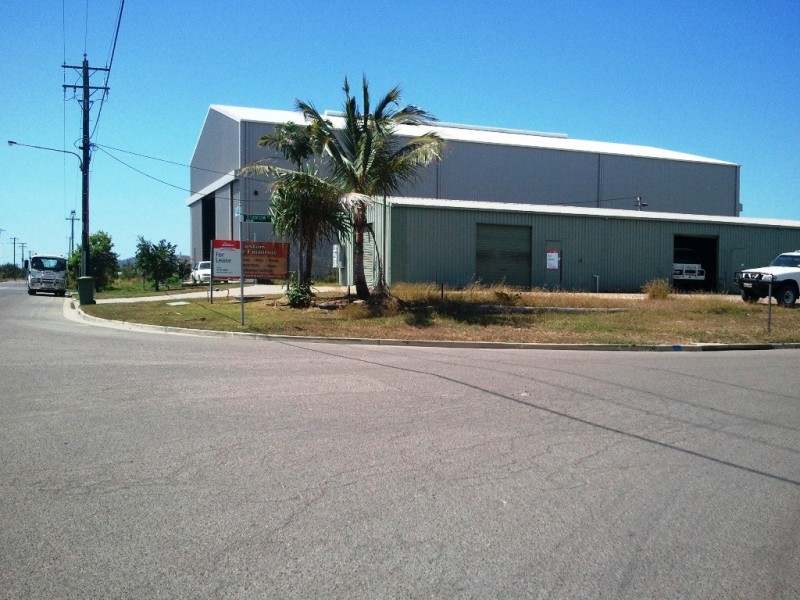 27 Everett Street, Mount St John QLD 4818