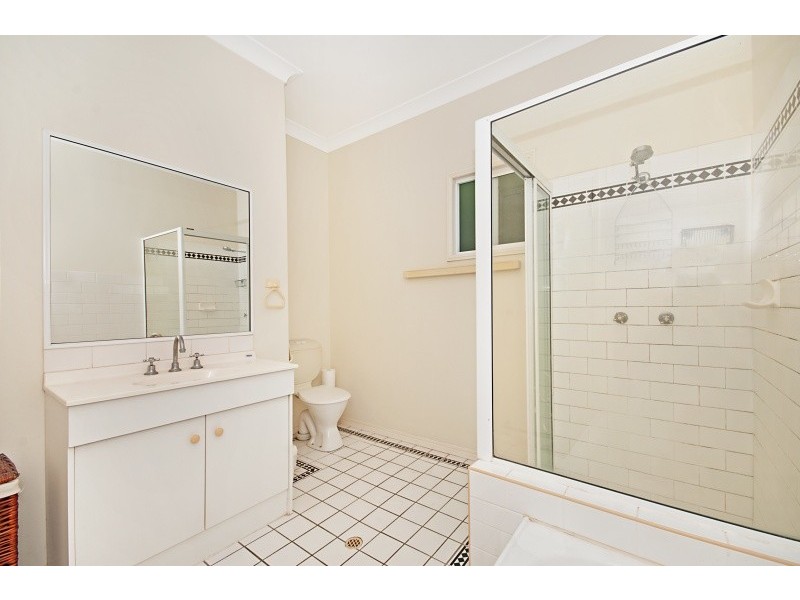 4/48 Roberts Street, Hermit Park QLD 4812