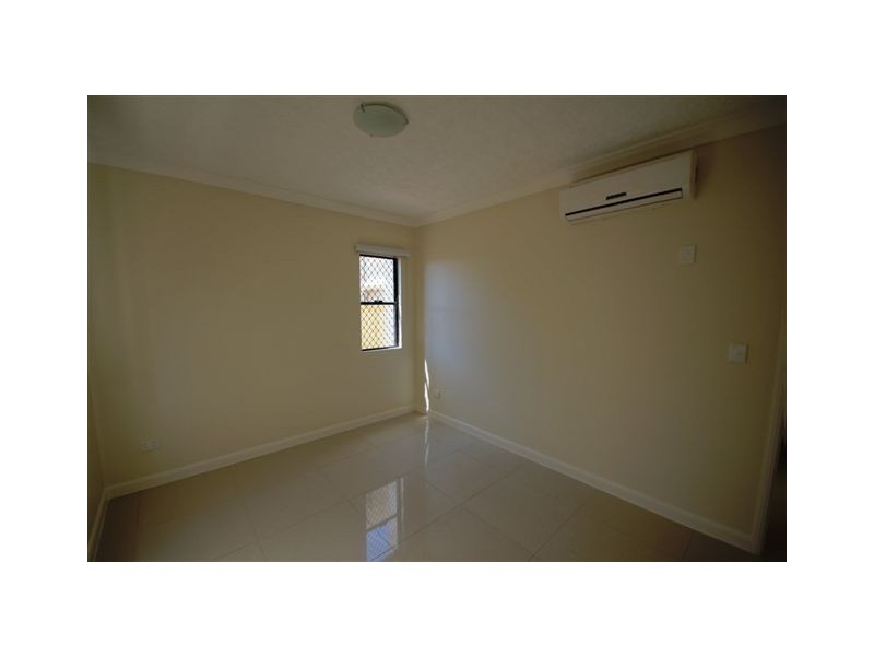 319 Angus Smith Drive, Douglas QLD 4814