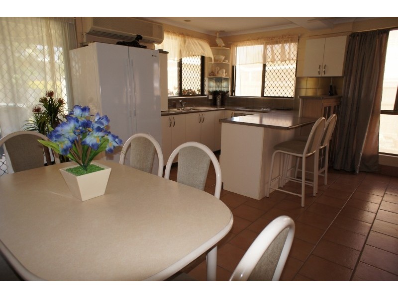 14 Tyrrell Street, Gulliver QLD 4812