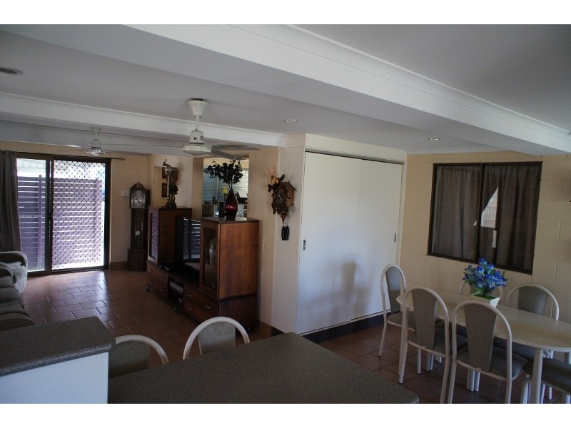 14 Tyrrell Street, Gulliver QLD 4812