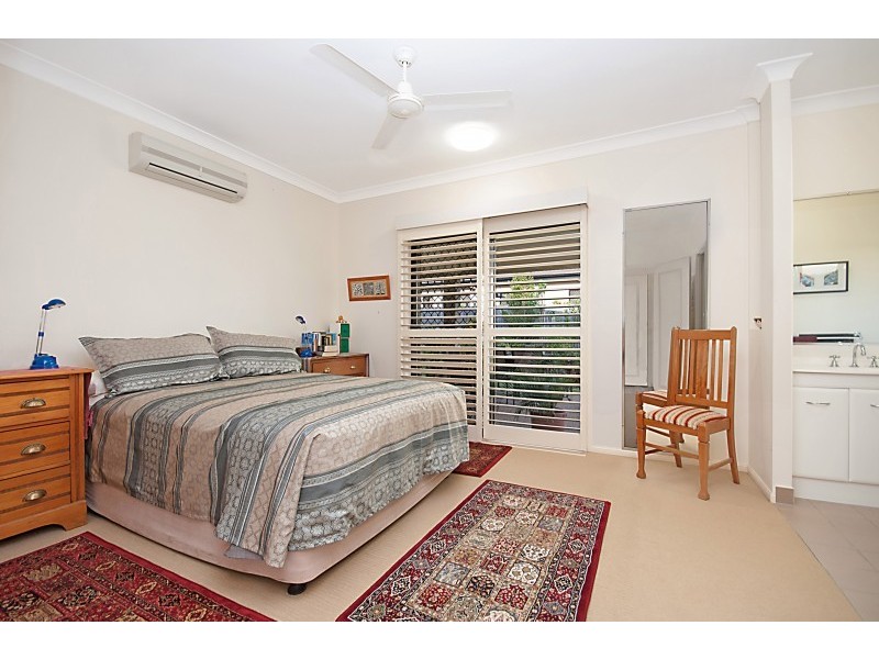 30 Knox Court, Mount Louisa QLD 4814