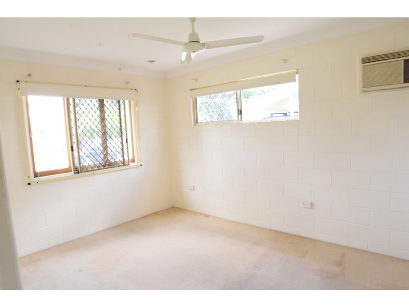 1 Camira Avenue, Cranbrook QLD 4814