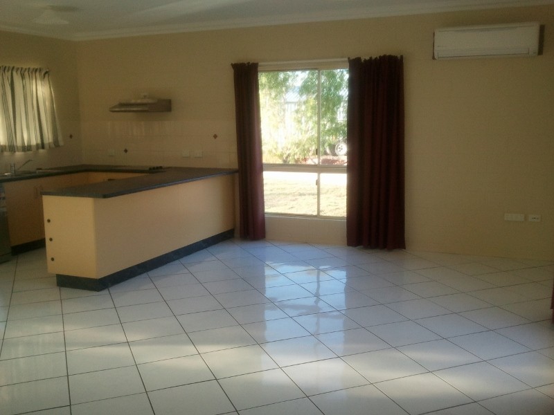 15 Power Court, Jensen QLD 4818