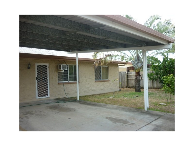 85 Wattle Street, Cranbrook QLD 4814