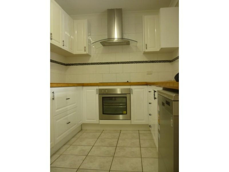 85 Wattle Street, Cranbrook QLD 4814