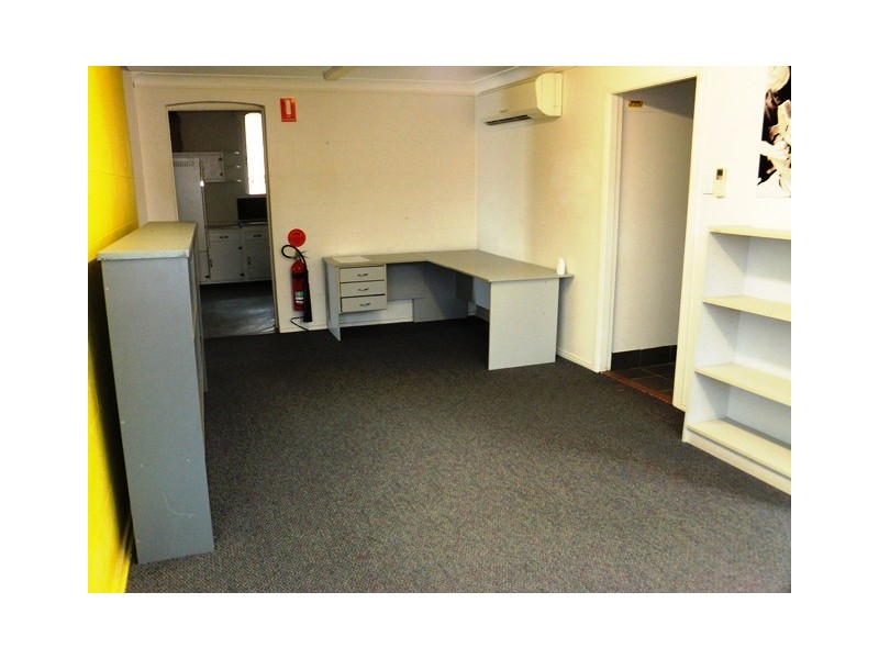 5 Jones Street, Townsville City QLD 4810