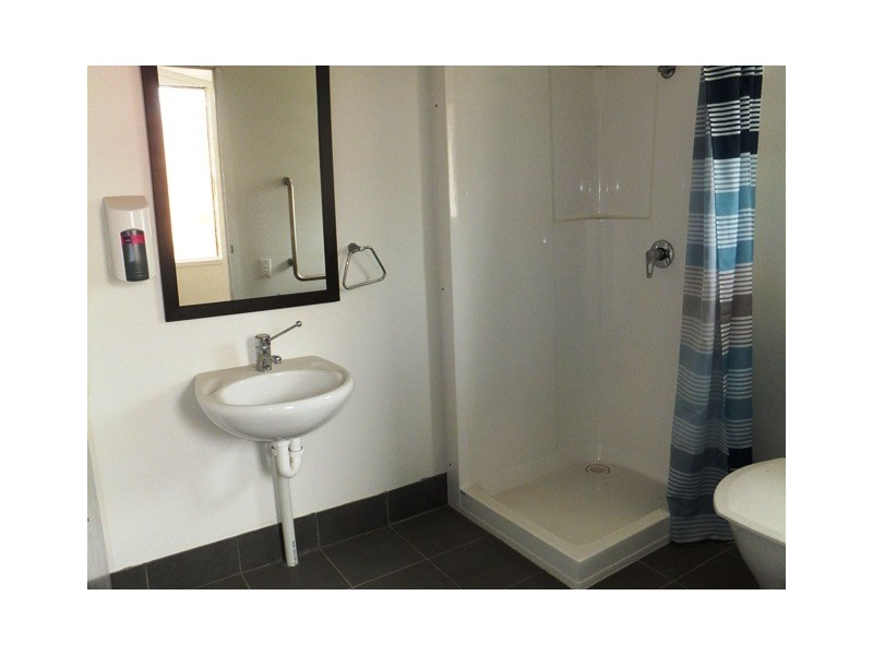 5 Jones Street, Townsville City QLD 4810