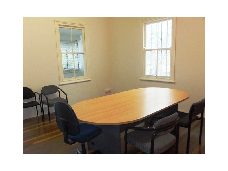 5 Jones Street, Townsville City QLD 4810