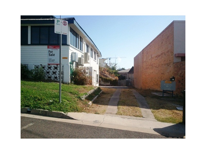 5 Jones Street, Townsville City QLD 4810