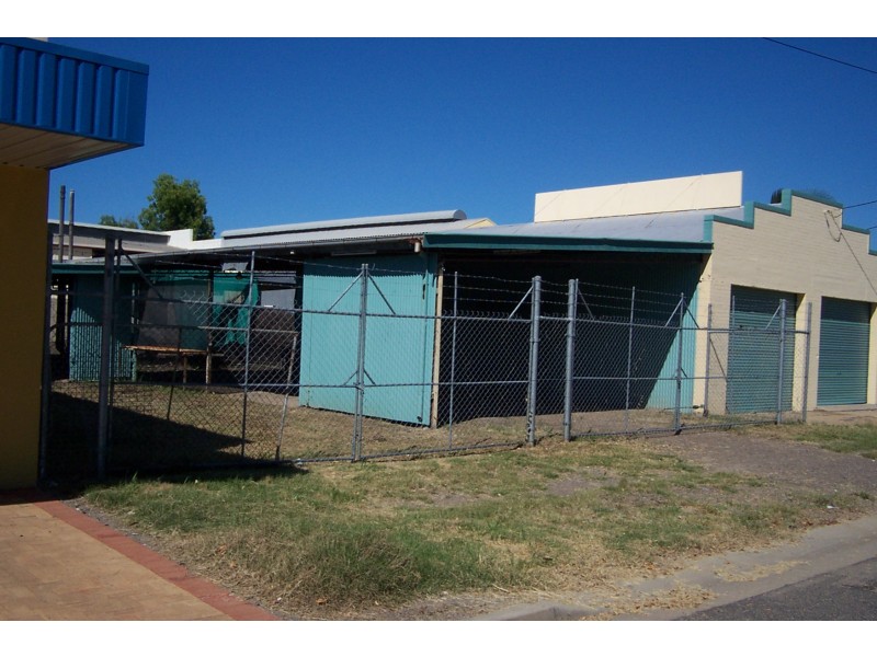 12 Morey Street, South Townsville QLD 4810