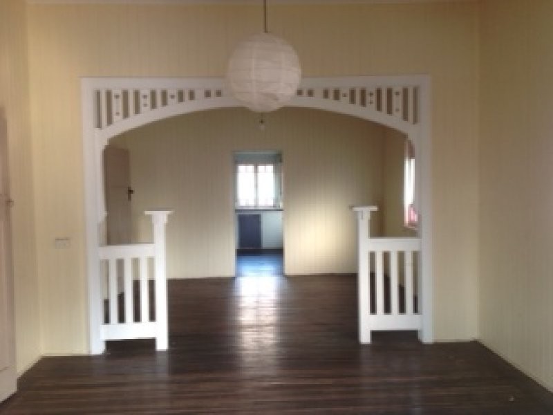 22 HALE STREET, Townsville City QLD 4810