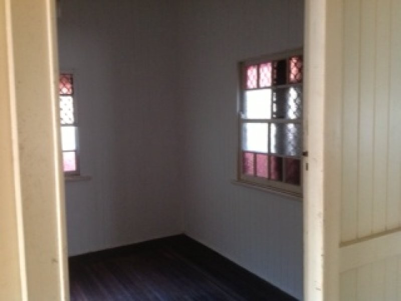 22 HALE STREET, Townsville City QLD 4810