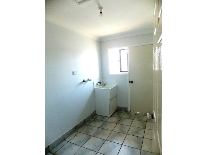 5 Tomkins Street, Cluden QLD 4811