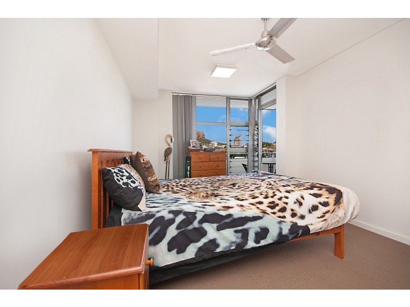 302/69-77 Palmer Street, South Townsville QLD 4810