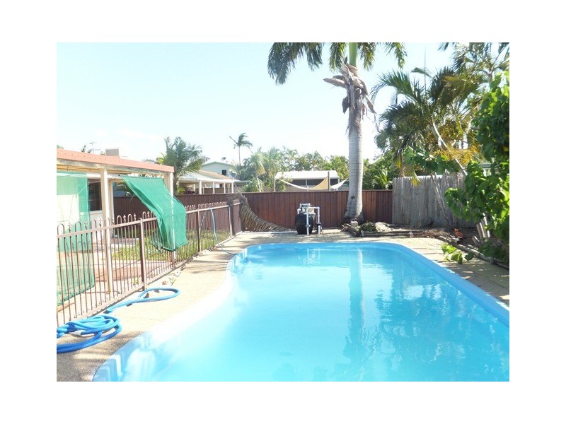 5 Buchanan Street, Mount Louisa QLD 4814