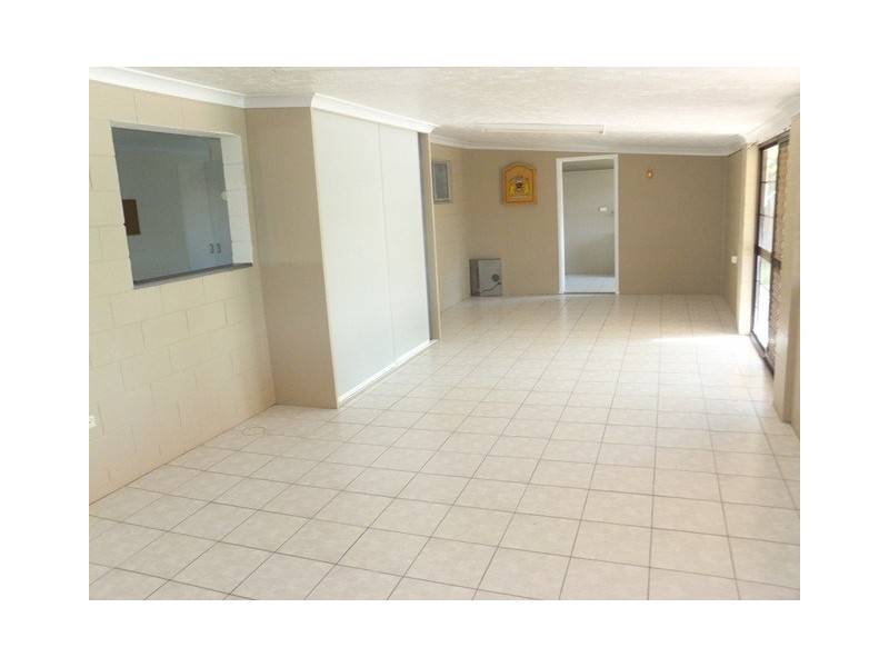 5 Buchanan Street, Mount Louisa QLD 4814