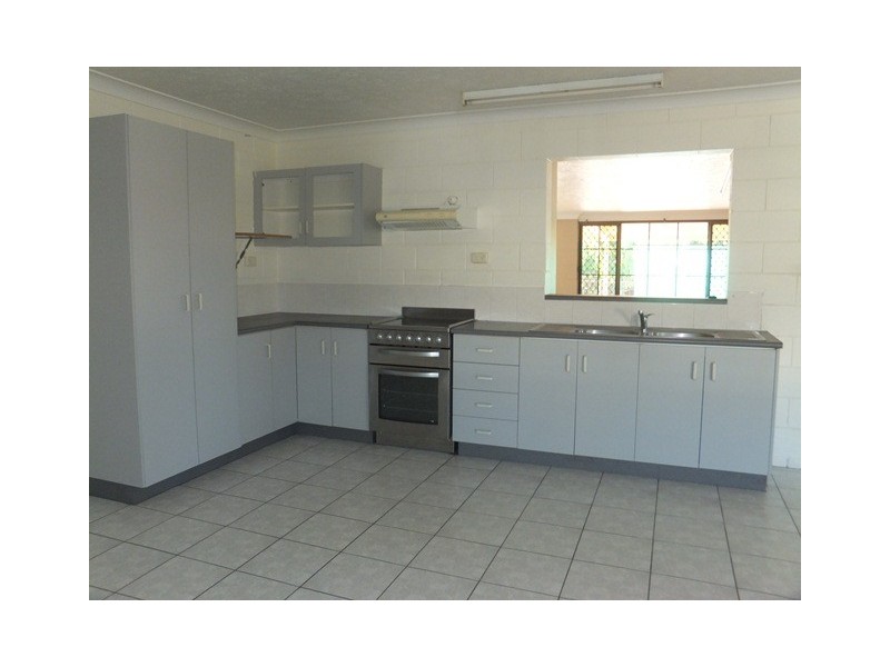 5 Buchanan Street, Mount Louisa QLD 4814