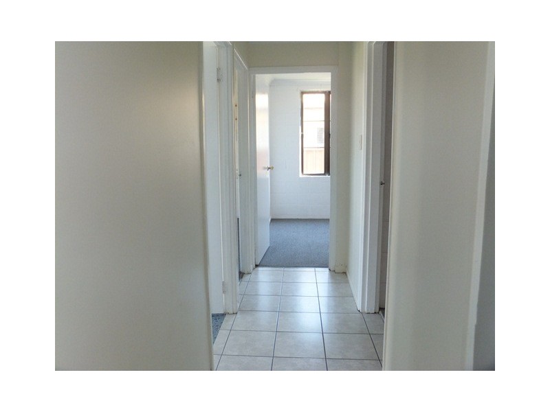 5 Buchanan Street, Mount Louisa QLD 4814