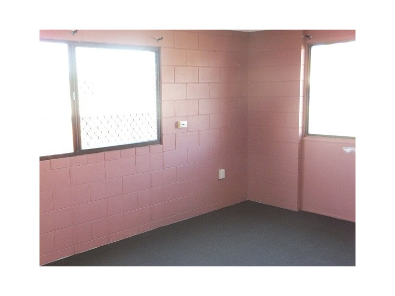 5 Buchanan Street, Mount Louisa QLD 4814