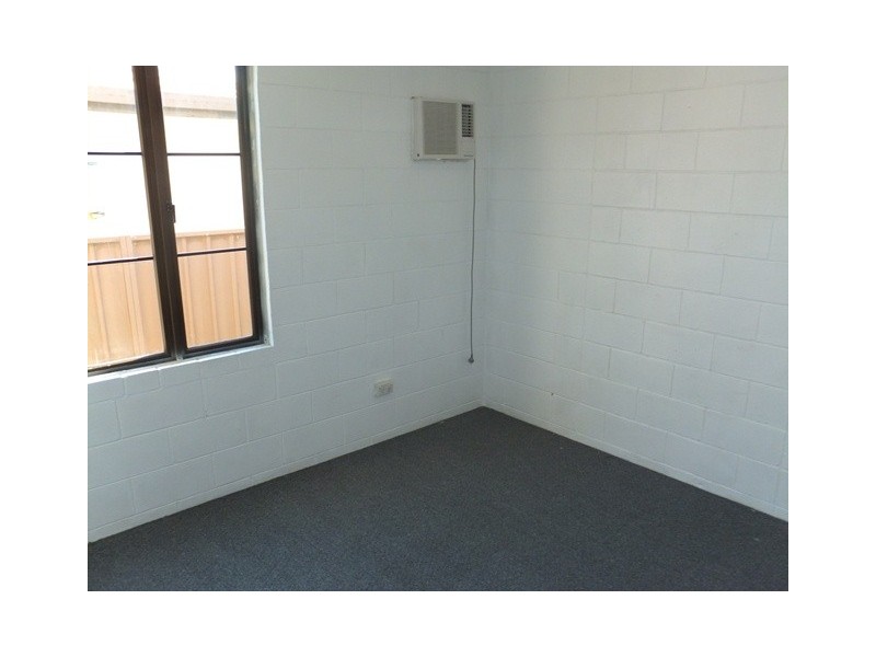 5 Buchanan Street, Mount Louisa QLD 4814