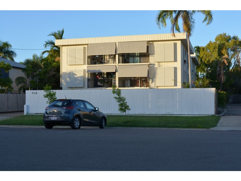 7/163 Eyre Street, North Ward QLD 4810