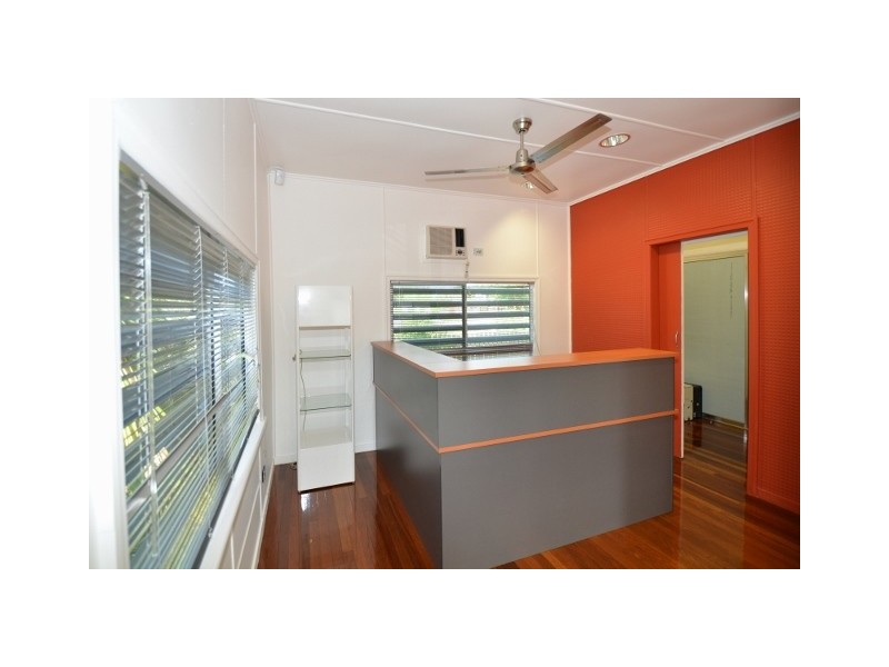 597 ROSS RIVER ROAD, Kirwan QLD 4817