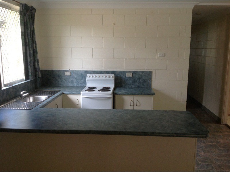 UNITS 1-4/11 NARANGI STREET, Heatley QLD 4814