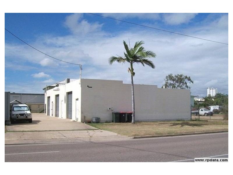 80 Mather Street, Mount Louisa QLD 4814