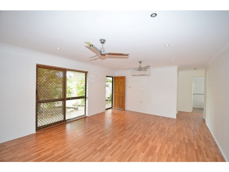 19 Nelia Street, Kirwan QLD 4817