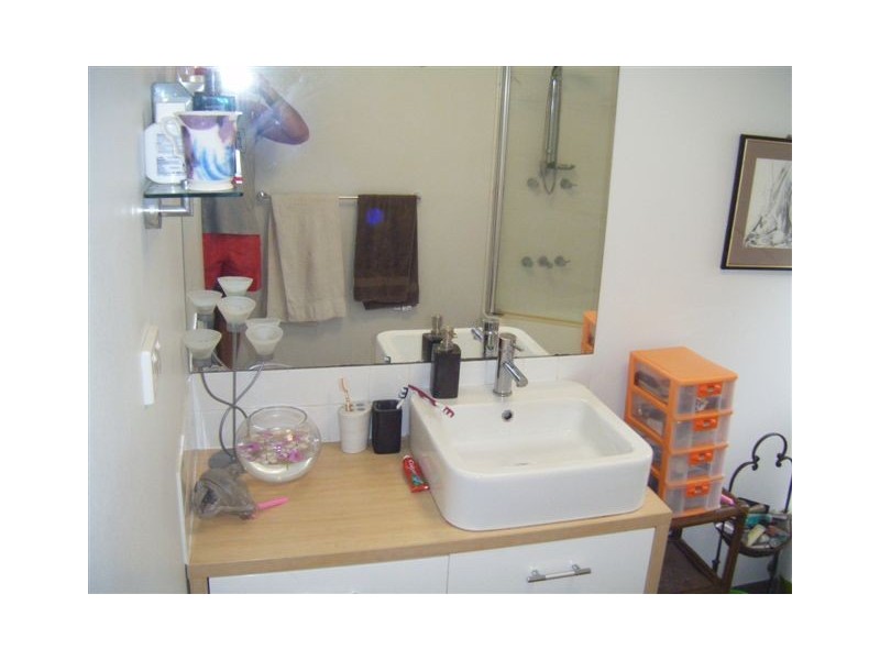 60 Nelson Street, South Townsville QLD 4810