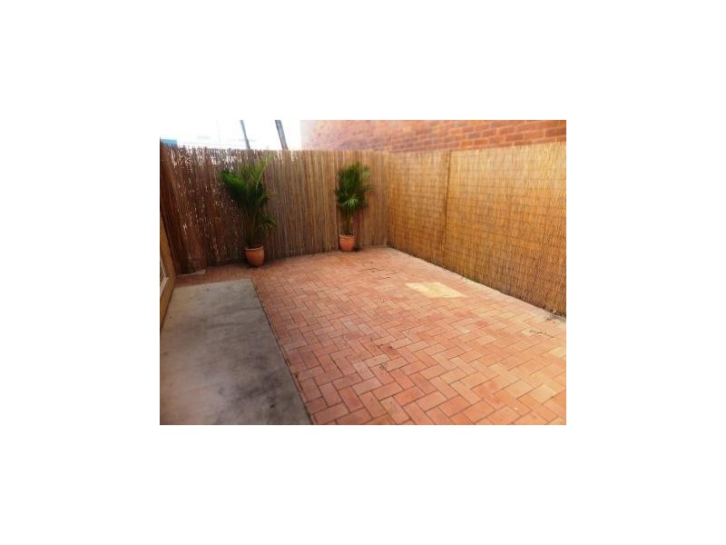 13/7-13 McIlwraith Street, South Townsville QLD 4810