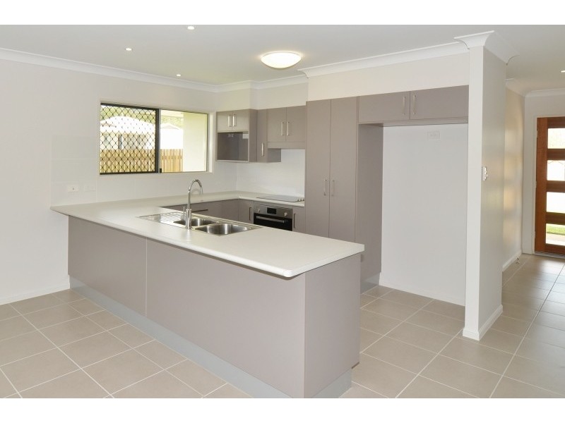 11 Merritt Crt, Deeragun QLD 4818