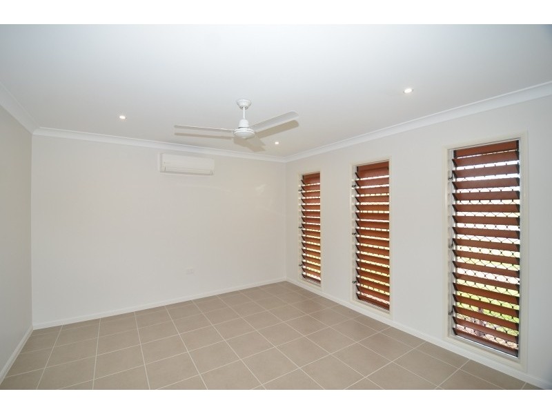 11 Merritt Crt, Deeragun QLD 4818