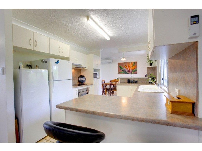 20 Colchester Cres, Kirwan QLD 4817