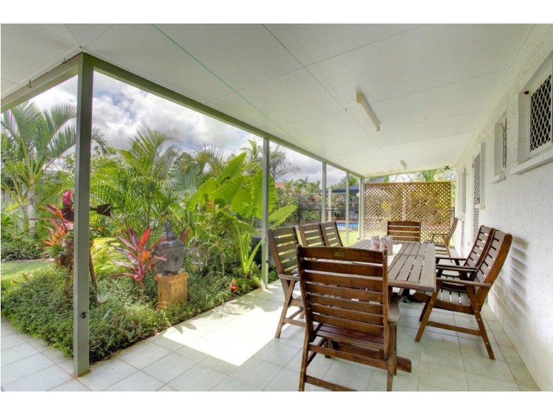 20 Colchester Cres, Kirwan QLD 4817