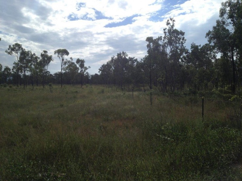 Lot 4 12 CLIFFORD AVE, Yabulu QLD 4818
