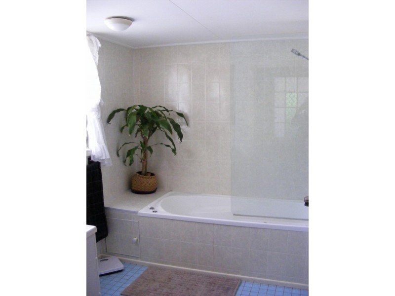 34 Cook Street, North Ward QLD 4810