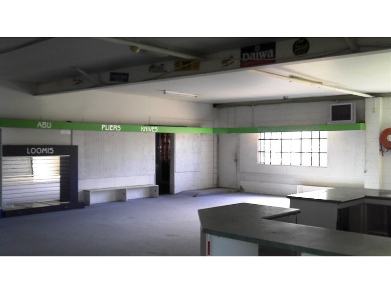 Shop 1 – 141 Ingham Road, West End QLD 4810