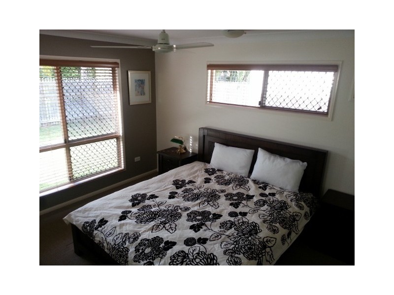 12 Sarina Court, Mount Louisa QLD 4814