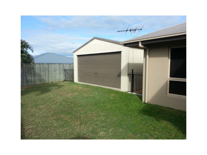 12 Sarina Court, Mount Louisa QLD 4814