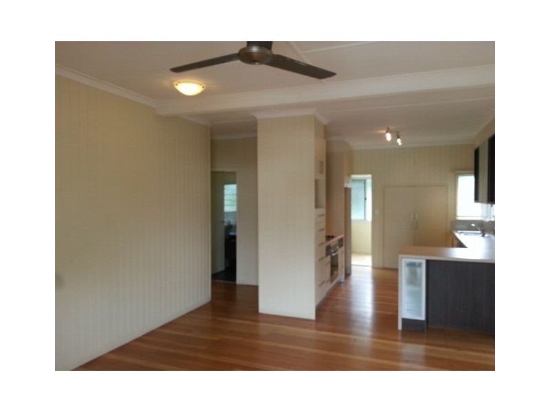 49 Goldring Street, Hermit Park QLD 4812